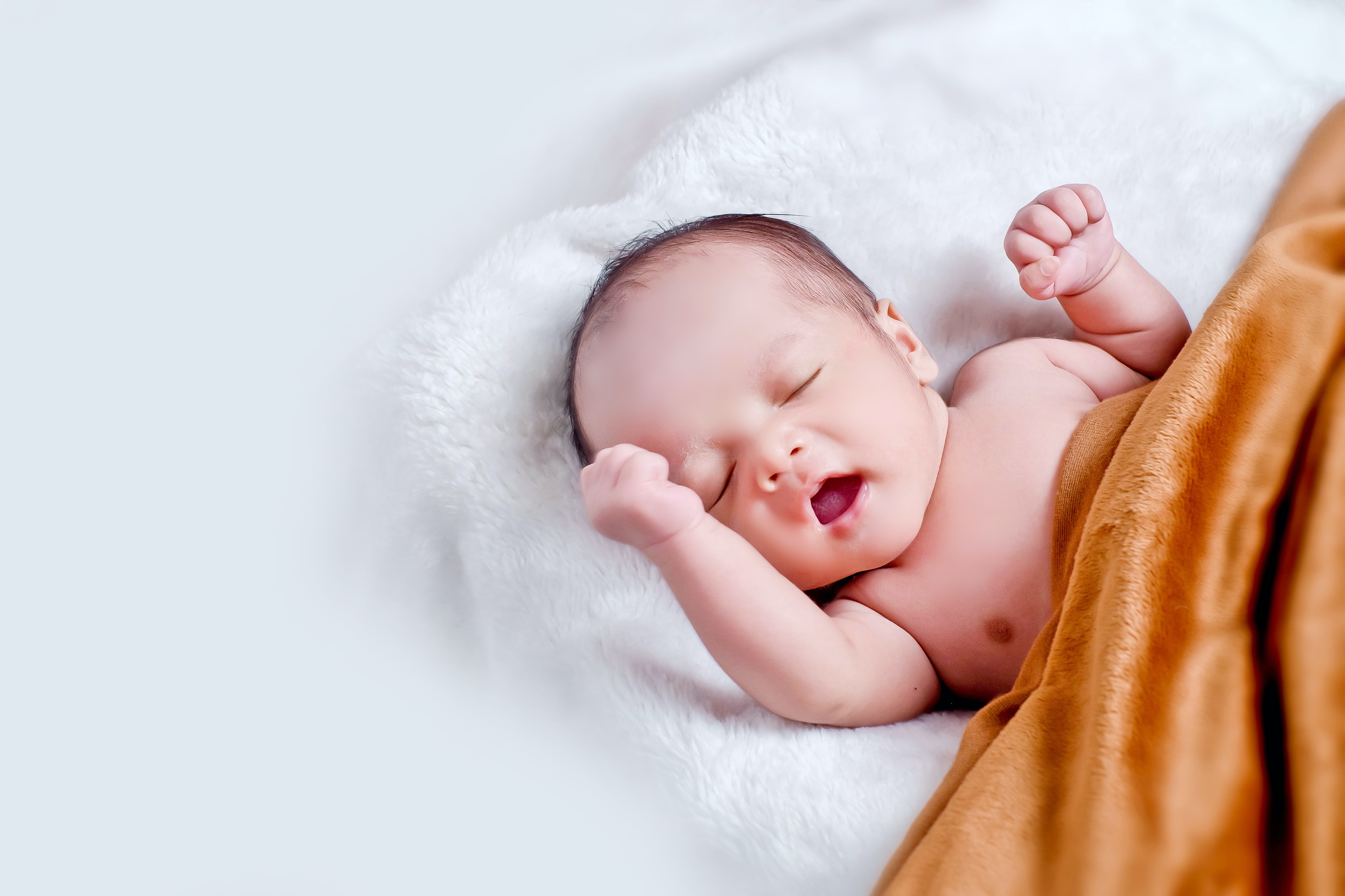 Here are five important pieces of knowledge regarding baby care: